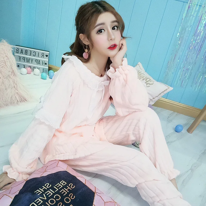 

Y11715 Loose-Fit Sweet Best Friend-Lace Pajamas Set Homewear Set Women's