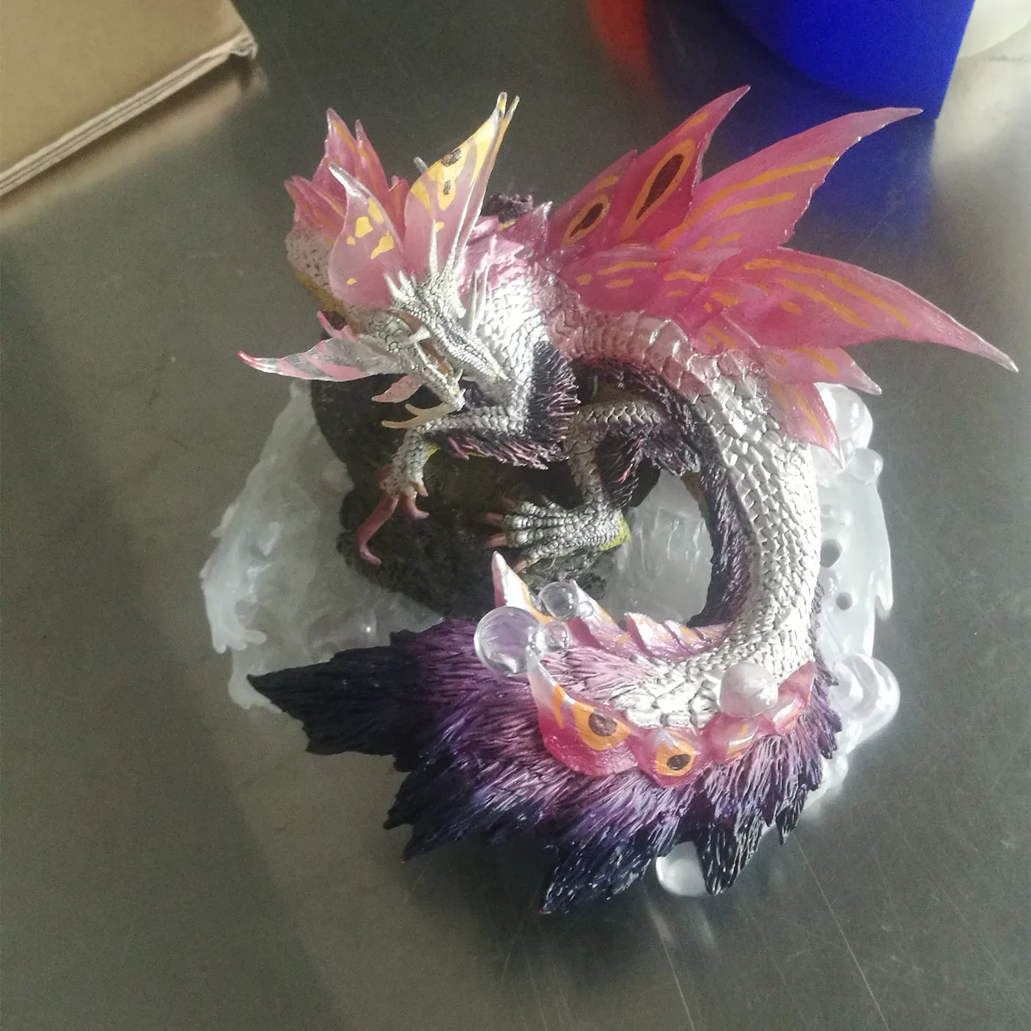

Monster Hunter Game Model Monster Hunter World X Dragon Model Collectible Figures Action