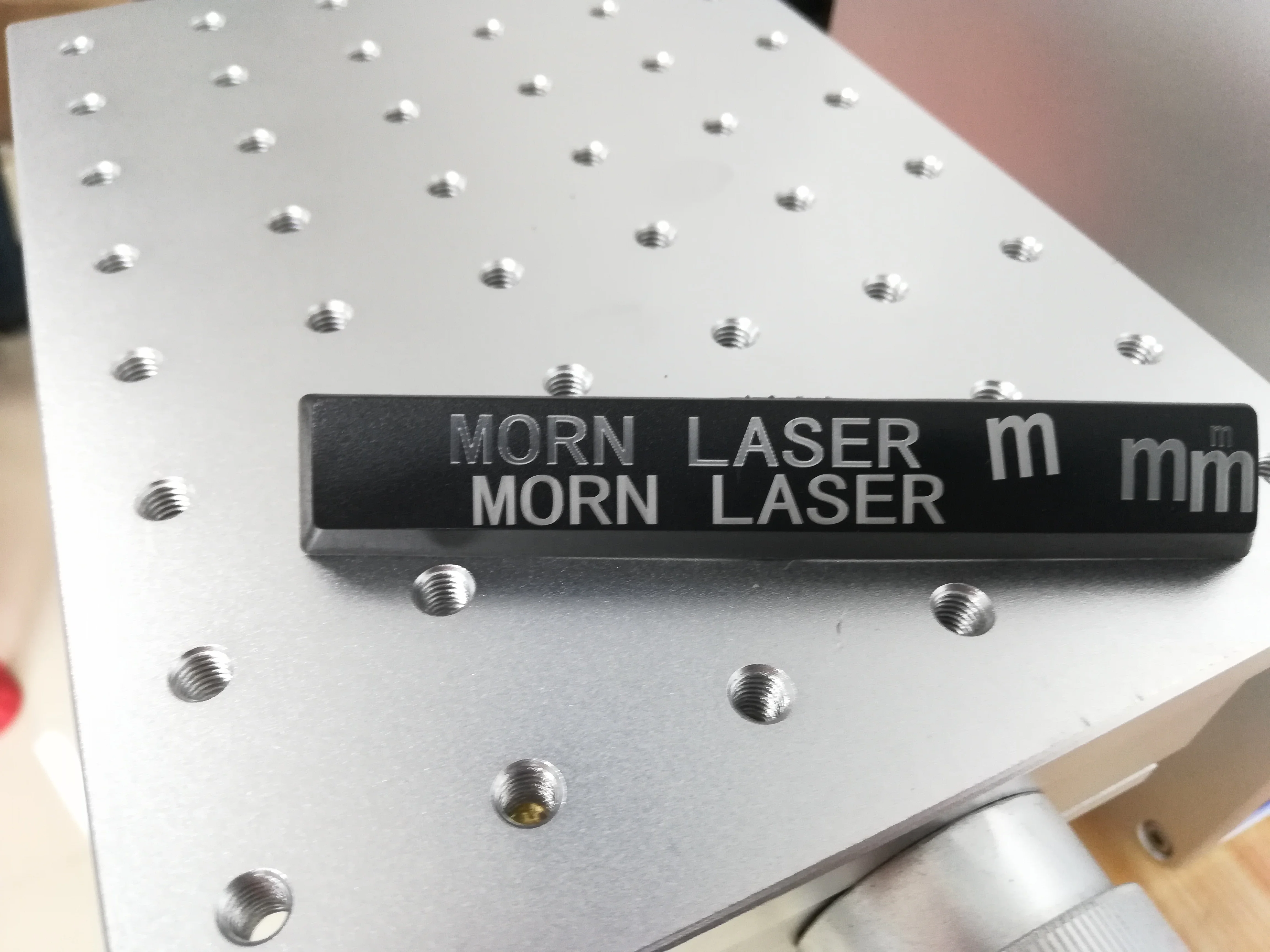 

Popular machine in Russia, plastic keyboard (piano) marking fiber laser machine 20 W 110*110 low price