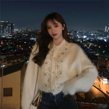 

Ladies women 2019 autumn and winter new white diamond stud round neck knit cardigan sweater