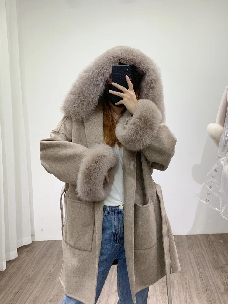 2020  Winter New Ladies Natural Fox Fur Collar