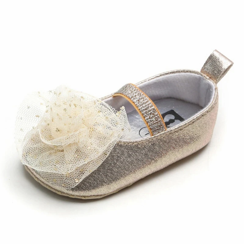 Обувь принцессы для маленьких девочек Яркая обувь из искусственной кожи с цветком детское платье с бантом мягкая осенне-Весенняя красная обувь для первых шагов 0-18M - Цвет: J