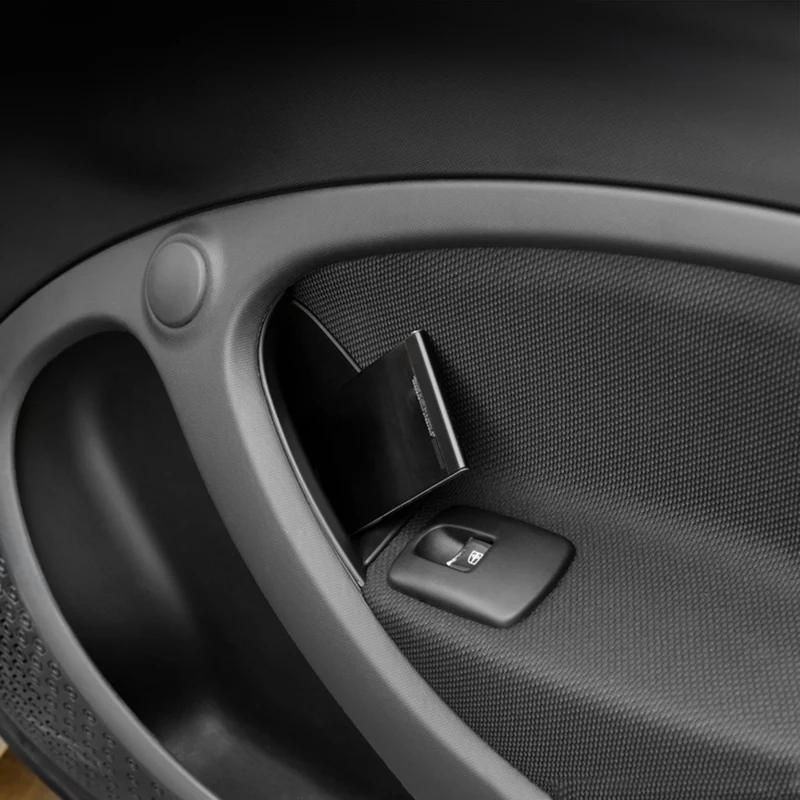 YIWANG ABS-Kunststoff Autotürgriff Aufbewahrungsbox Behälter Handschuh Auto  Organizer Für Benz Smart 453 Fortwo 2015-2019 : : Auto & Motorrad