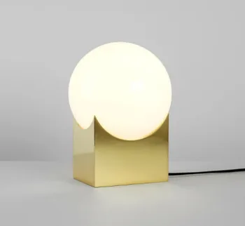 

3d Moon Modern Golden Iron Decoration Desk Table Lamp