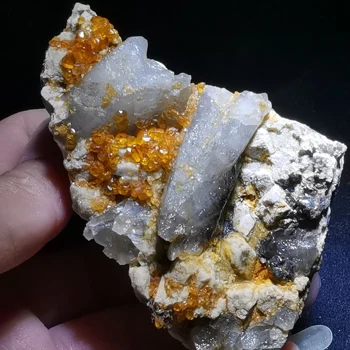 

158.5g.Rare natural garnet crystal hexagonal point feldspar mica brass multi mineral crystal symbiotic halo energy healing