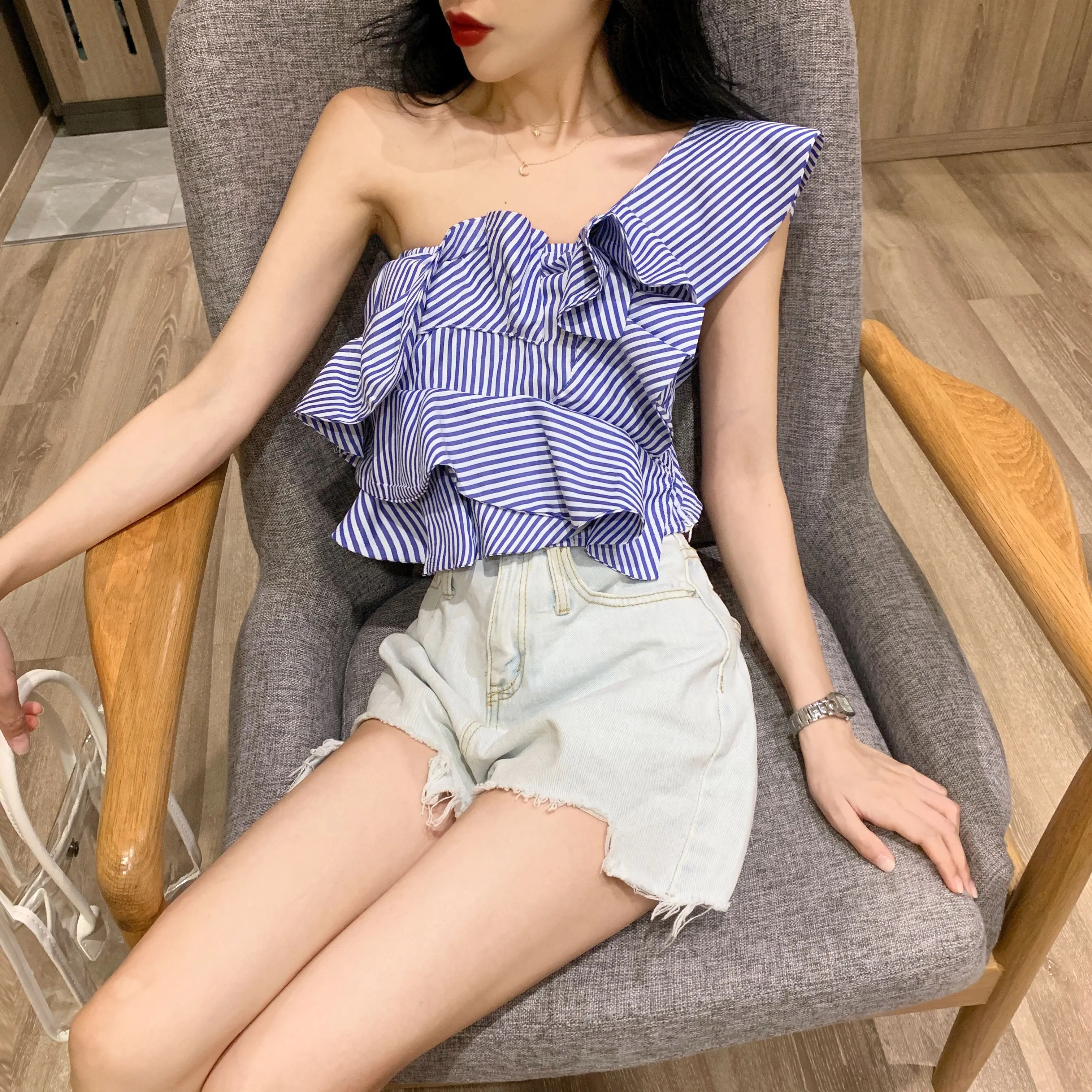

Sexy Blouse Woman New Fashion Personality Irregular Striped Shirt Slim-Fit Crop Top Ladies Short Ruffle Blouse Off Shoulder Tops