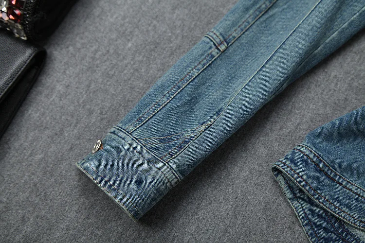 12071152782_277691265