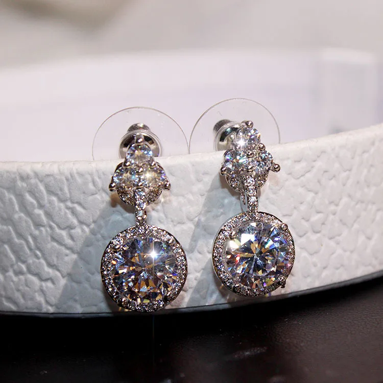 

Elegant Female 925 Sterling Silver Wedding Earrings Trendy Round White Zircon Drop Earrings Luxury Pendants Earrings For Women