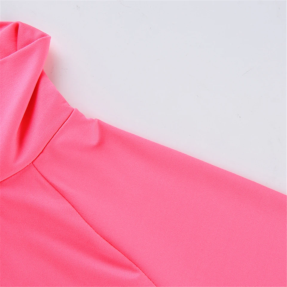 11439625292_1920637555