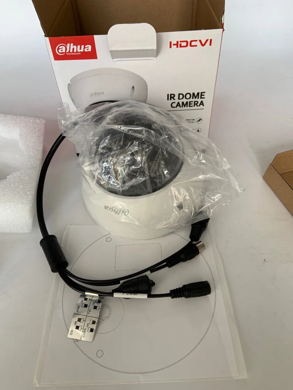 Dahua HAC-HDBW2802R 4K Starlight HDCVI ИК купольная камера аудио в интерфейсе CVI/TVI/AHD/выход CVBS переключаемая камера видеонаблюдения