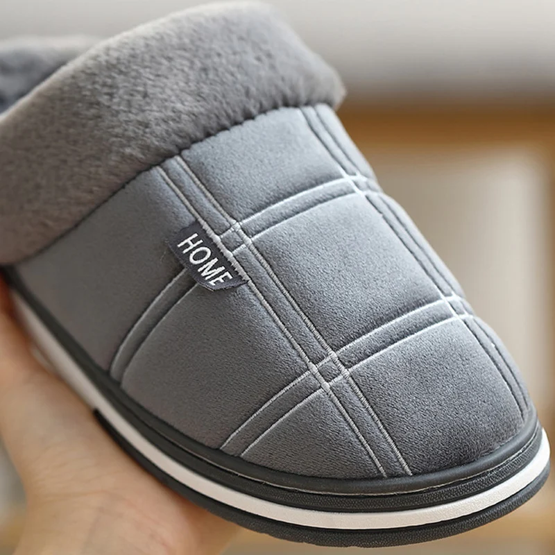Plus size Men slippers Winter with fur slippers Indoor Lattice home Antiskid Suede Male slipper Plush Cofy House slippers 2021