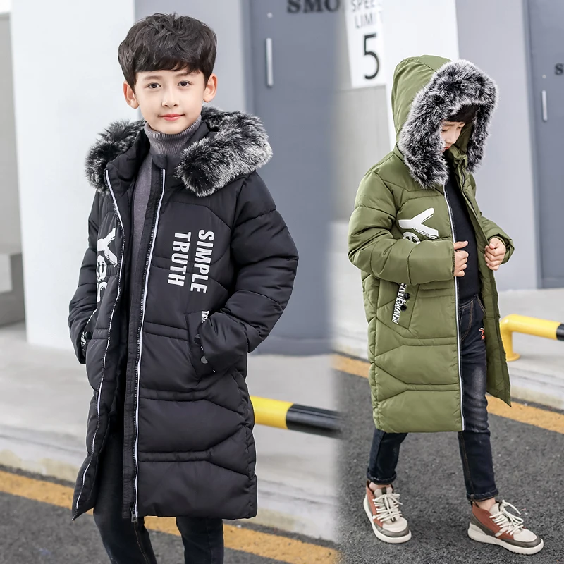 Полупальто зимнее для мальчика. Подростковые зимние куртки удлиненные для мальчиков. Длинная куртка для мальчика зимняя. Удлиненный пуховик на подростка мальчика. Black wolf куртка для мальчика зима.