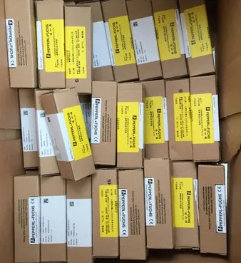 

In stock!!! UB500-18GM75-I-V15 sensor Free Shipping