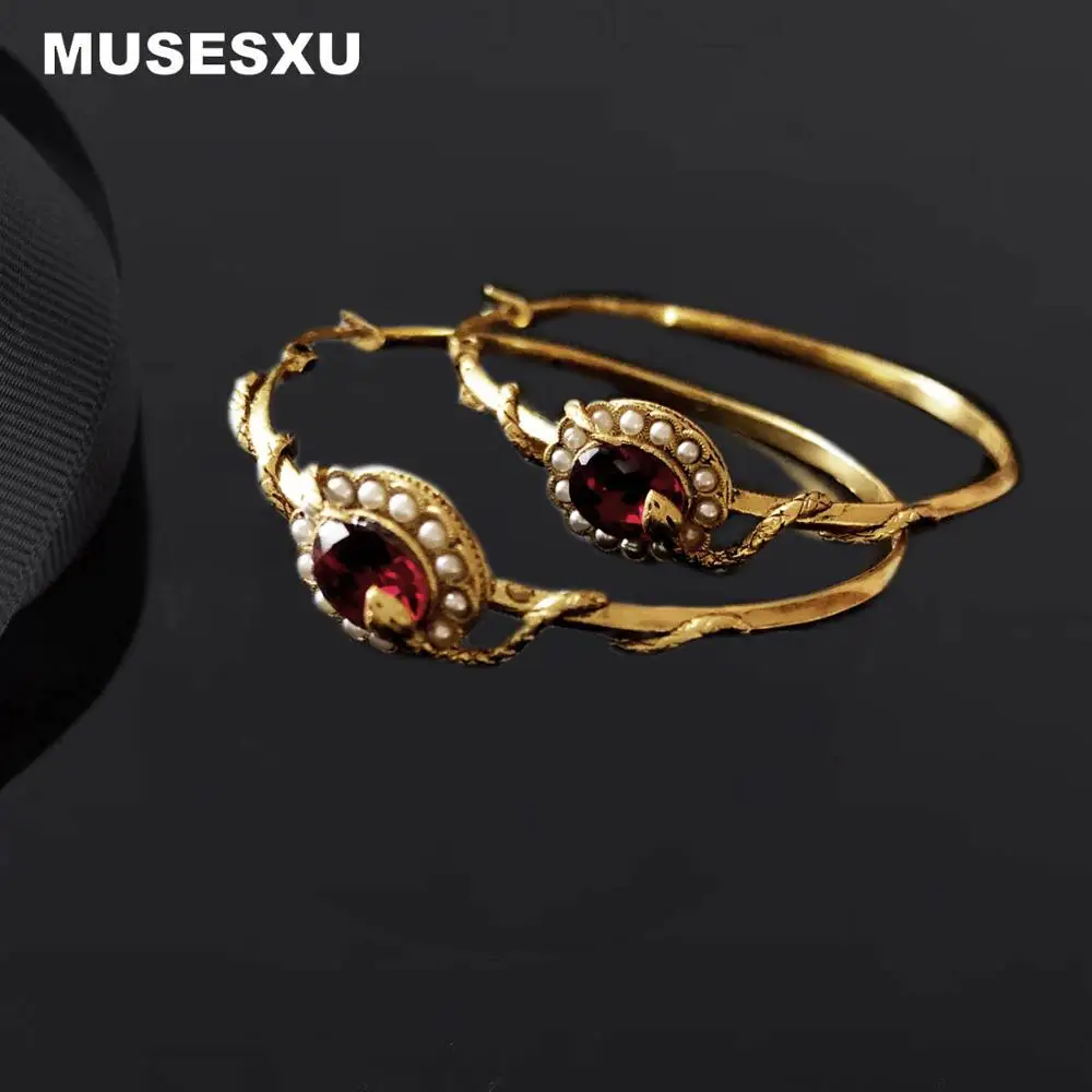 

Jewelry & Accessories New Fashion Baroque Style Brand Retro Inlaid Red Stone Eearrings For Women's Party Festival Wedding Gift