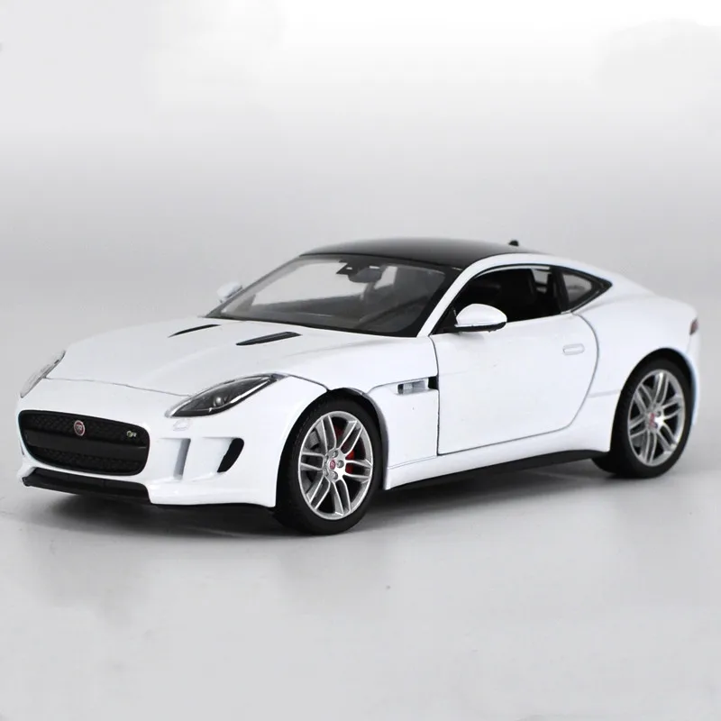 Высококачественная модель из сплава для спортивного автомобиля 1:24 F type Coupe