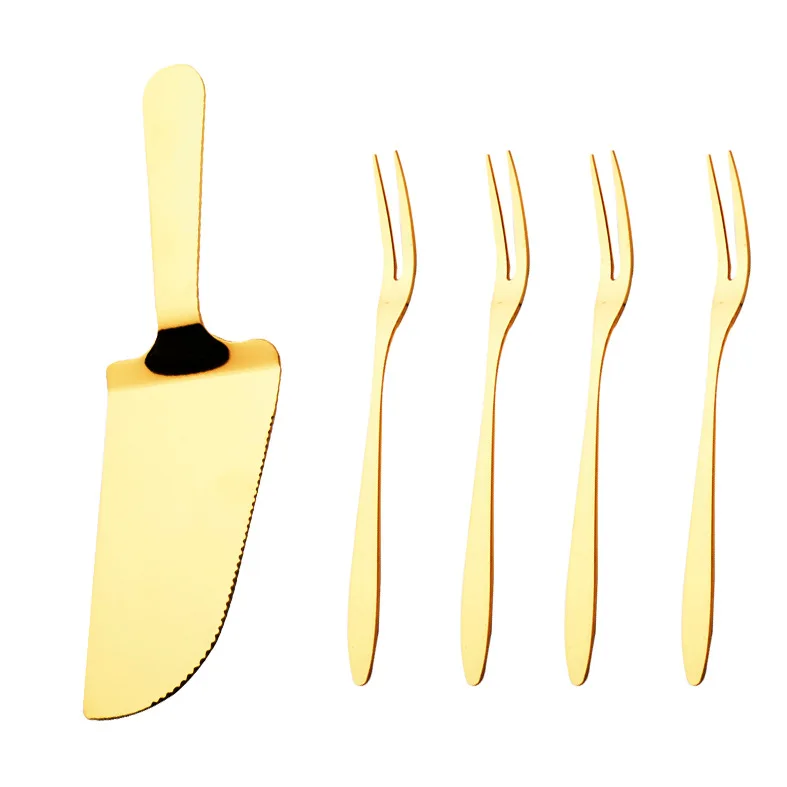 13639073907_1196959897