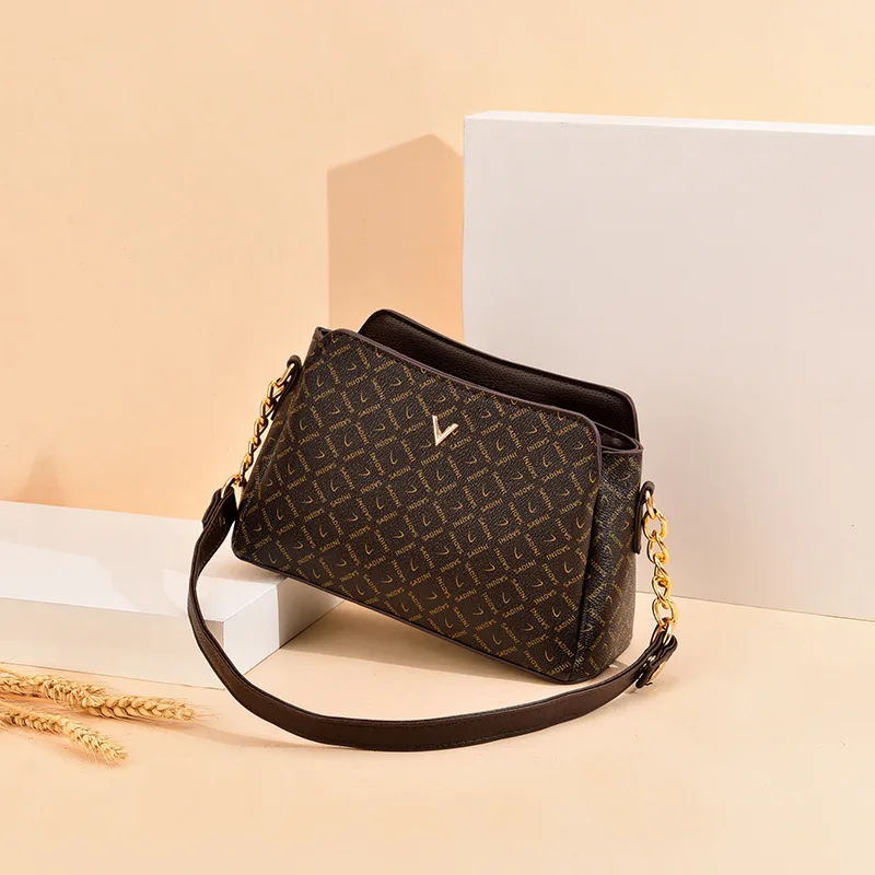 

English Printed Casual Fashion Crossbody Bag 2020 New Style Bag Women's Classic Retro Small Square Bag Fashion