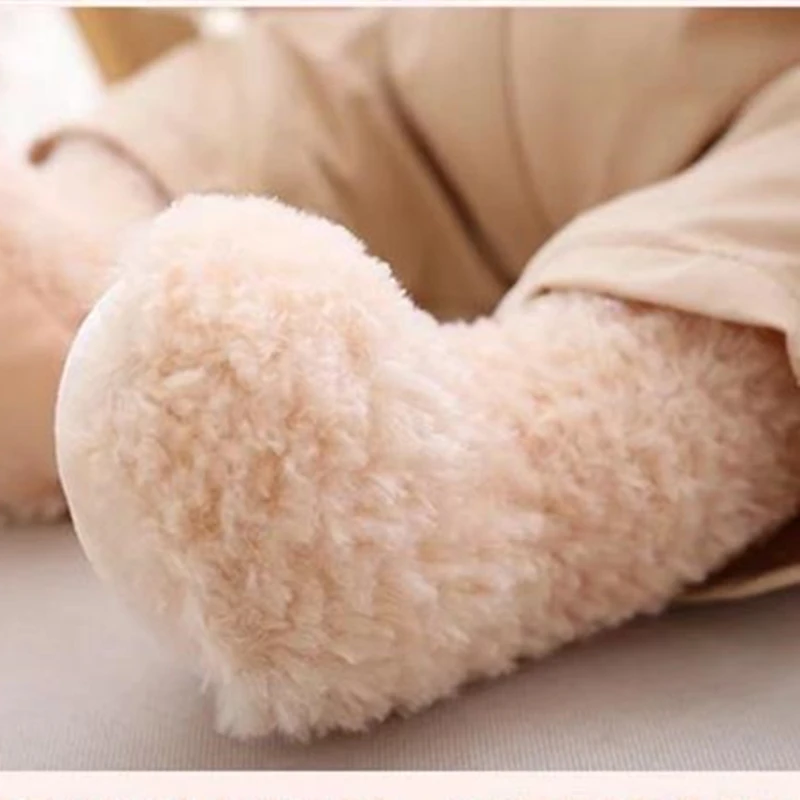 4443330441_847463808