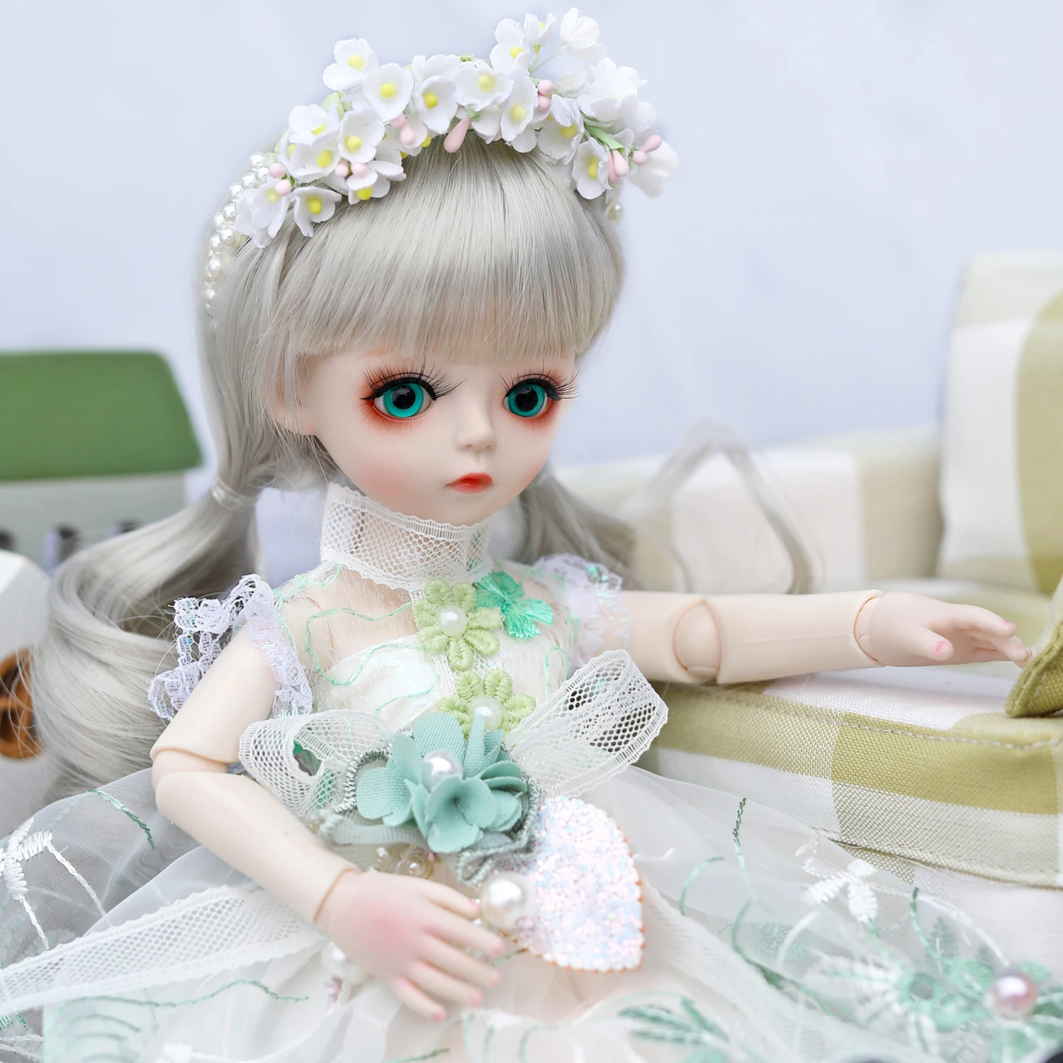 dolls you can dress up