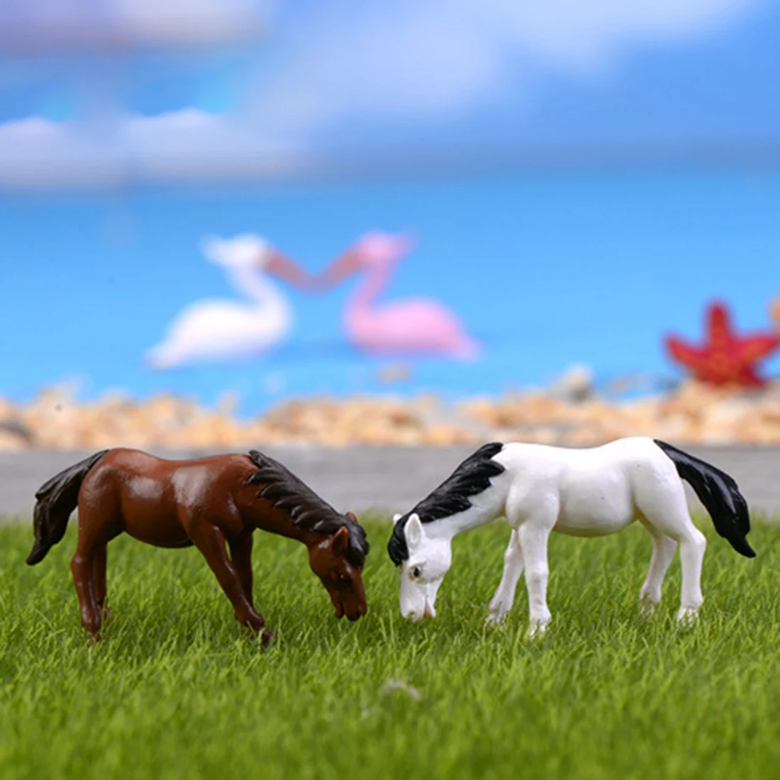  DIY 100Pcs 1:87 Scale Model Horse For DIY Architecture Sand Table Micro Landscape - White/Coffee