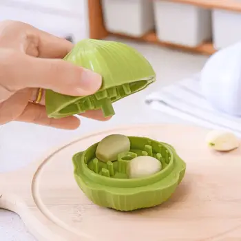 

Home Manual Rotary Garlic Peeler Creative Kitchen Tool Save Effort and Convenience Garlic Peeler