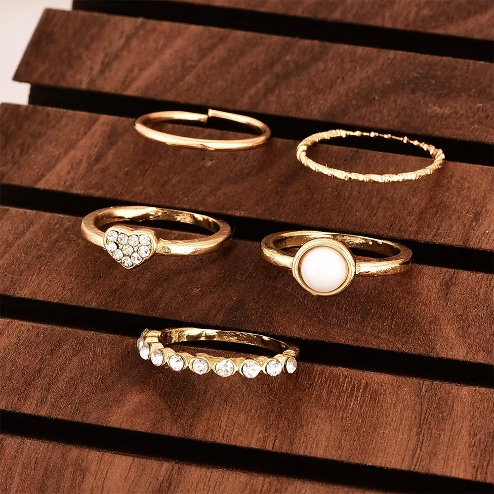 2020 design Flow Pearl Heart Combination Joint Ring Five Pieces Set Factory Wholesale rhiestone alloy set | Украшения и