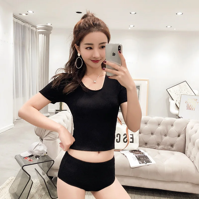 

2018 Aerospace Bathing Suit New Style A1 Sports Students Half Sleeve Black And White with Pattern Bathing Suit