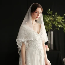 Wedding Bridal Veil with Comb Hair Accessories for Brides Exquisite Lace Trim 2 Layer with Beads Props for Photo Taking