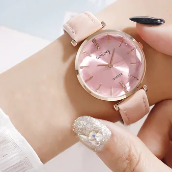 

Women's Wristwatch Luxurious Strap Glass Mirror Quartz Watch Daily Business Leisure Entertainment Couple Watch