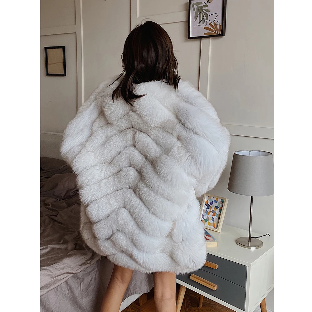 Рисунок 6 - Женская зимняя модная зимняя куртка