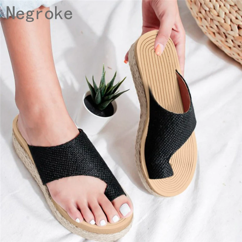 comfy toe correction sandals