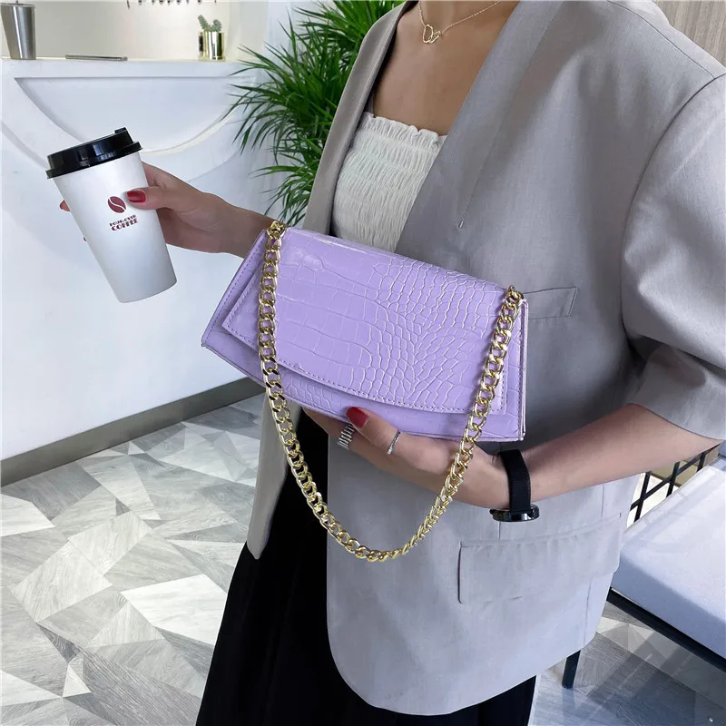 

New solid color crocodile pattern solid color handbag 2020 Korean version of all-match texture shoulder bag fashion chain bag