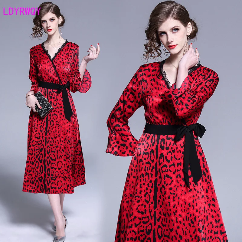 

2019 autumn new women's European and American style temperament V-neck lotus leaf sleeve leopard print fashion wild dress
