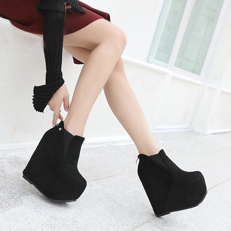 ladies black shoe boots