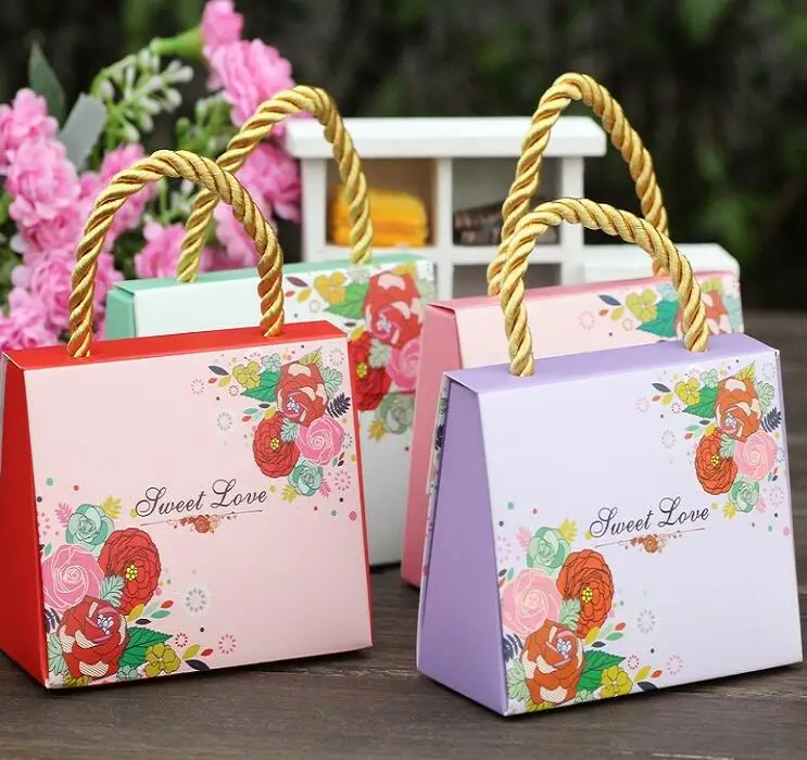 

20pcs 11x5.5x9cm/8x4x6.5cm High-end Gift Handle Bag Large Cardboard Paper Gift Box Wedding Party Favor Candy Box With Handle
