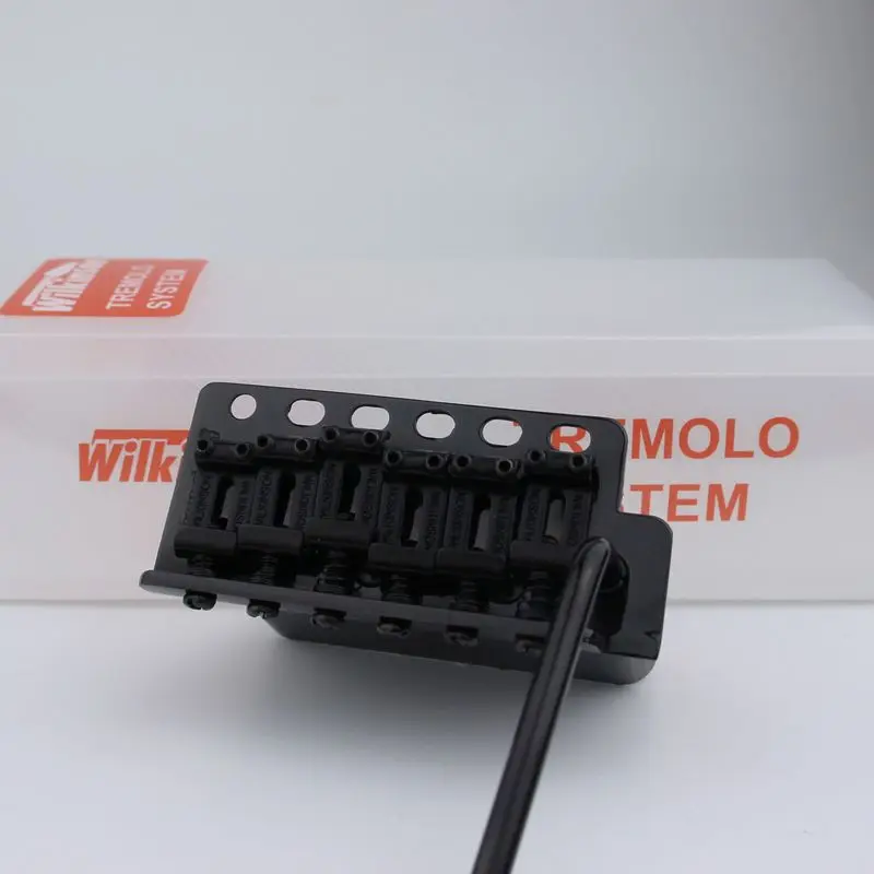 Charra ST coreana Wilkinson WV6 Ponte tremolo + selle in acciaio