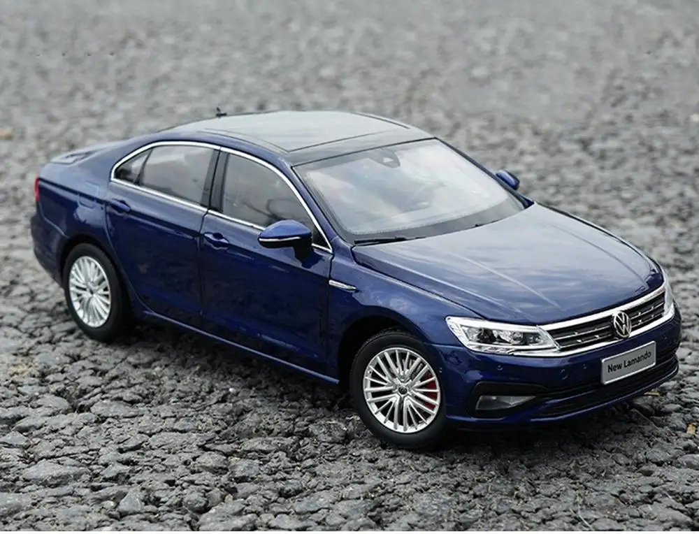 1/18 масштаб VW Volkswagen Lamando Синий литой под давлением модель автомобиля коллекция игрушек