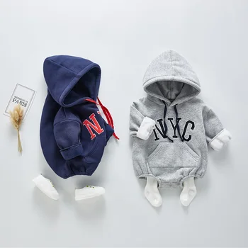 

Vlinder Baby Clothes 2020 spring and autumn cute NYC alphabet baby haha new cotton and velvet bag fart hood 6M~24M