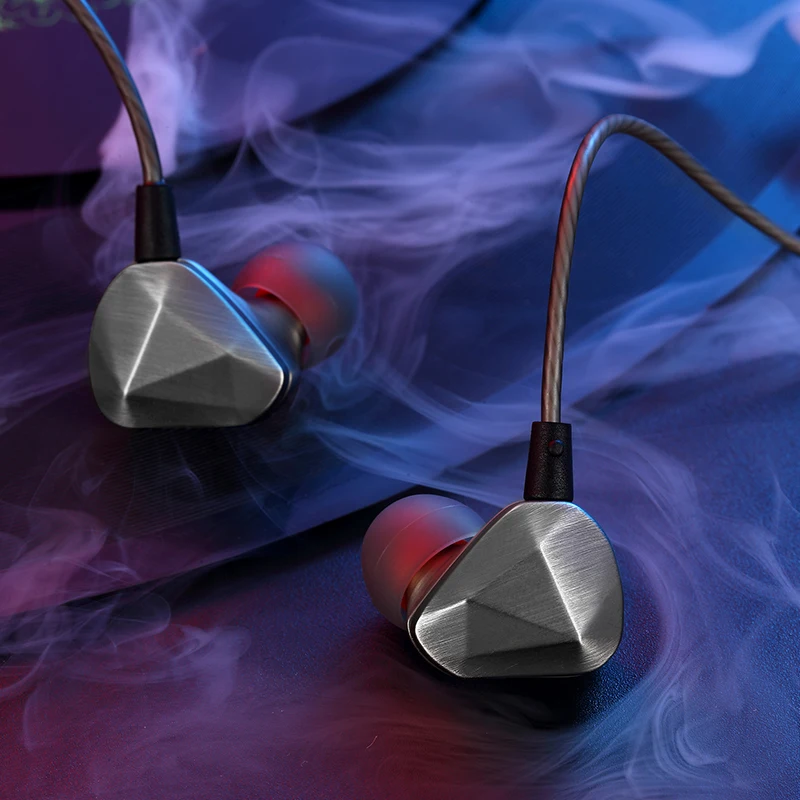 Headphones in-ear original authentic for Xiaomi Apple mobile phone oppo Huawei Heavy bass metal earplugs game computer universa