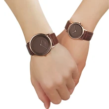 Reloj de pulsera de cuarzo para hombre y mujer, cronógrafo de cuero para pareja Simple, regalos únicos de Navidad para novia