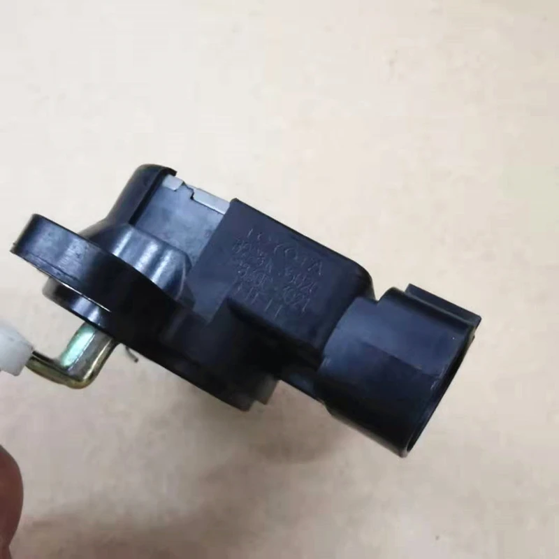 Педаль акселератора Датчик положения дроссельной заслонки APS 89281-52020 8928152020 198300-3040 1983003040 для Toyotaa б/у