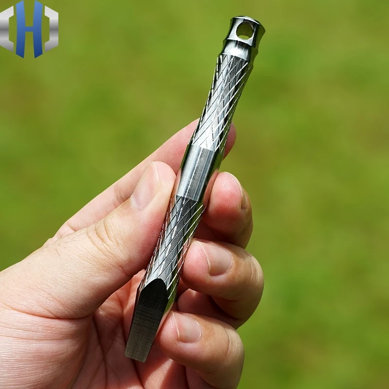 

TC4 Titanium Alloy Crowbar Multi-purpose Tool Outdoor Broken Window Survival With Self-defense EDC Equipment