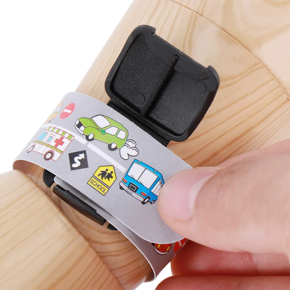 8Pcs/pack%20Identity%20Kids%20Waterproof%20Adjustable%20Safety%20ID%20Wristband%20Children%20Outdoor%20Anti-lost%20Wrist%20-%20Image%204