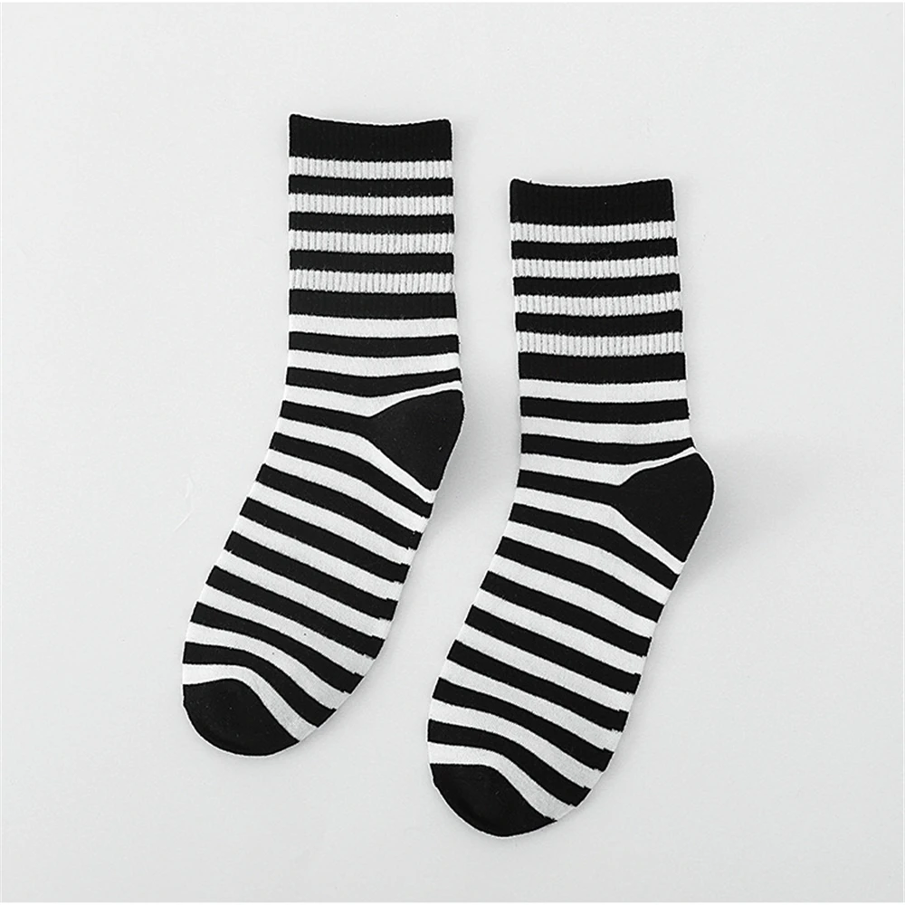 Neue Kuh Schöne Harajuku Japanischen Stil Baumwolle Frauen Gestreiften Solide Atmungs Casual Cartoon Socken Weiß Schwarz Dropship – Detail 20