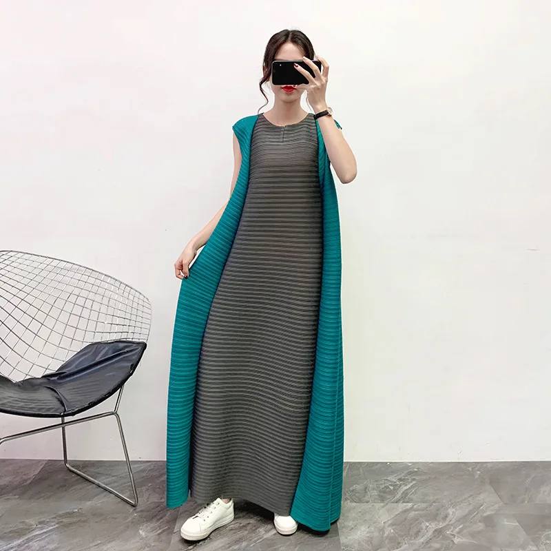 Новое зимнее лоскутное длинное платье для женщин модное Miyake плиссированное платье без рукавов длиной до щиколотки с v-образным вырезом платья размера плюс