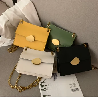 

Women Chain Shoulder Handbag 2019 New Personality Metal Lock Small Crossbody Bag Female Fashion Flap Messenger Bag Purse