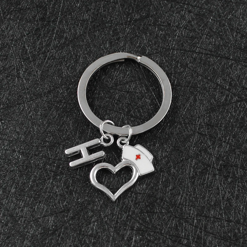 

Creative 26-Letter Hollow Nurse Cap Love Key Ring Medical Memorial Doctor Nurse Graduation Gift Fashion Accessories
