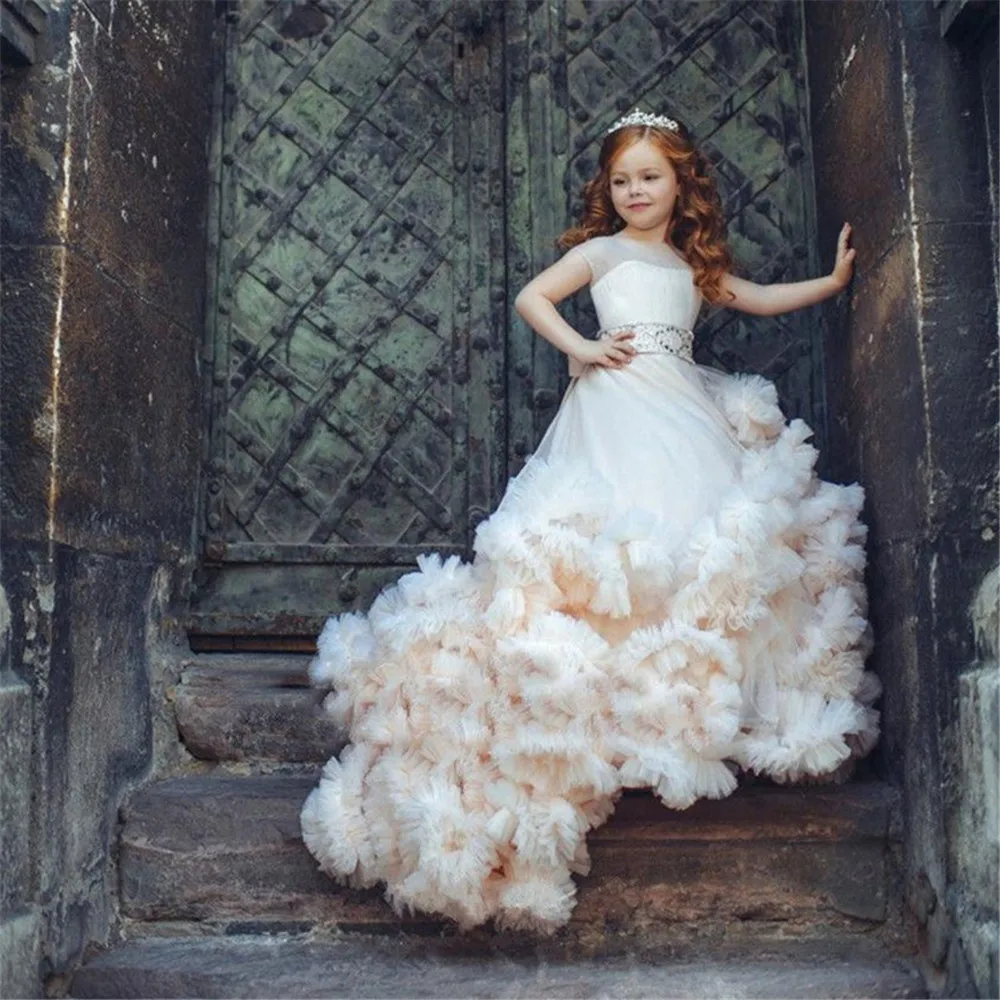 Fashion Flower Girl Dresses Cascading Tulle For Kids Pageant Ball Gowns Feathers Girls First Holy Communion | Свадьбы и торжества