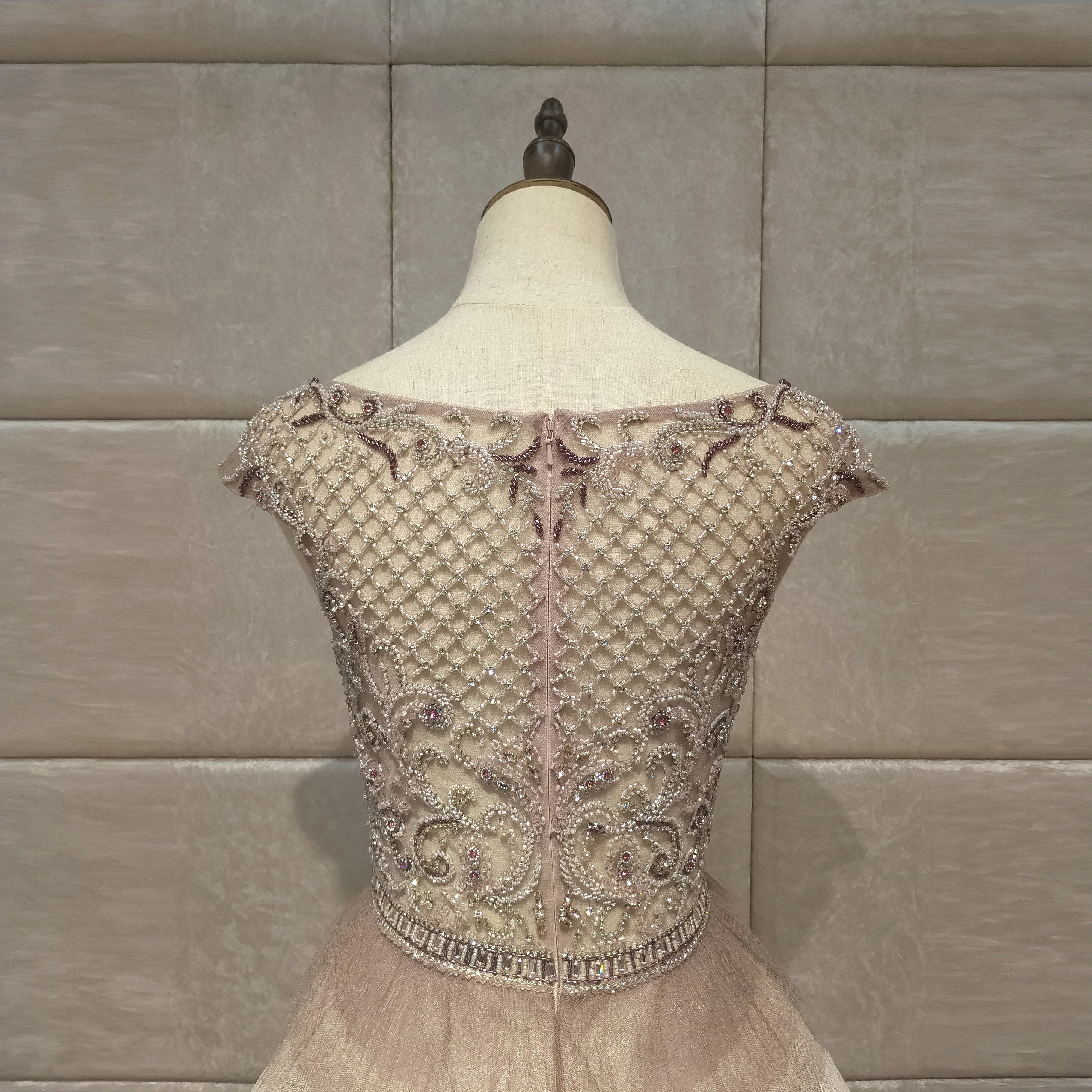 Длинное вечернее платье; robe de soiree торжественное платье, платье на выход vestidos elegantes