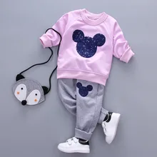 Детская осенняя одежда с Микки Маусом; комплект одежды для детей из двух предметов; одежда для малышей с длинными рукавами; Эксклюзивная детская одежда; Спортивный костюм для мальчиков и девочек